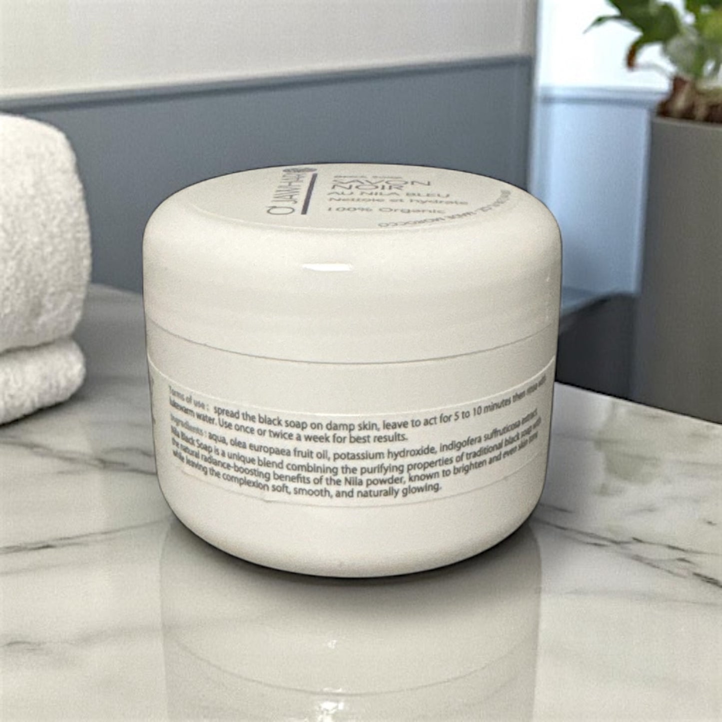 Vue du pot de savon noir O’Jawhar – étiquette O’Jawhar 100% Organic.