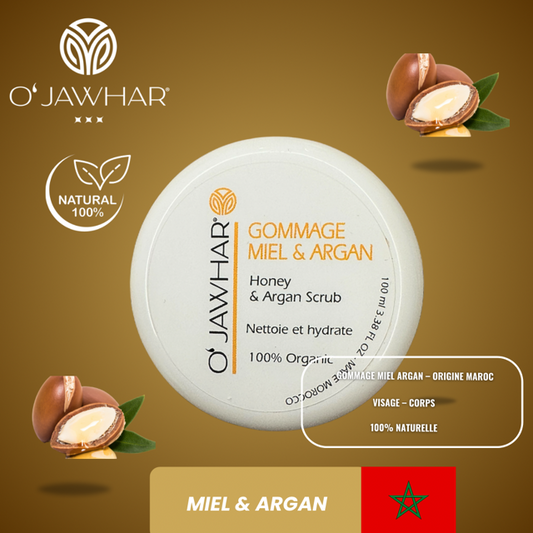 Affiche promotionnelle avec fond doré, drapeau marocain et éléments naturels